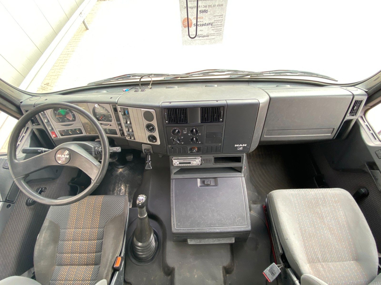 Locação financeira de  MAN 18.285 MC | Palfinger PK 9501*Blatt*2x AHK+Oel MAN 18.285 MC | Palfinger PK 9501*Blatt*2x AHK+Oel: foto 17