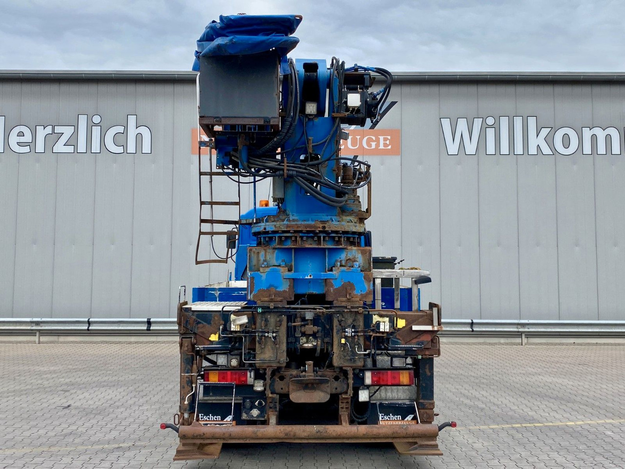 MAN 27.464 6x4 | MKG HMK 350a 2L*FUNK*Retarder*AHK - Camião grua: foto 4 MAN 27.464 6x4 | MKG HMK 350a 2L*FUNK*Retarder*AHK - Camião grua: foto 4