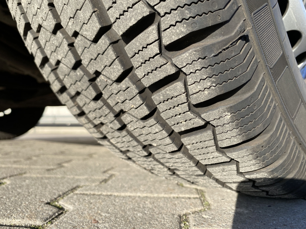 MAN TGE 3.140 4x2 - Furgão: foto 3 MAN TGE 3.140 4x2 - Furgão: foto 3