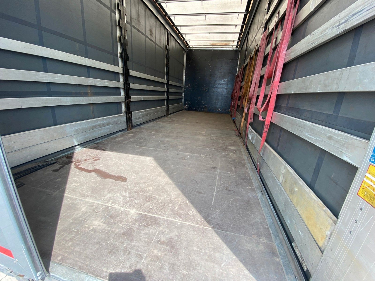 MAN TGM 15.250 + Redos Anhänger GESAMTZUG|Durchlader - Camião de lona: foto 4 MAN TGM 15.250 + Redos Anhänger GESAMTZUG|Durchlader - Camião de lona: foto 4