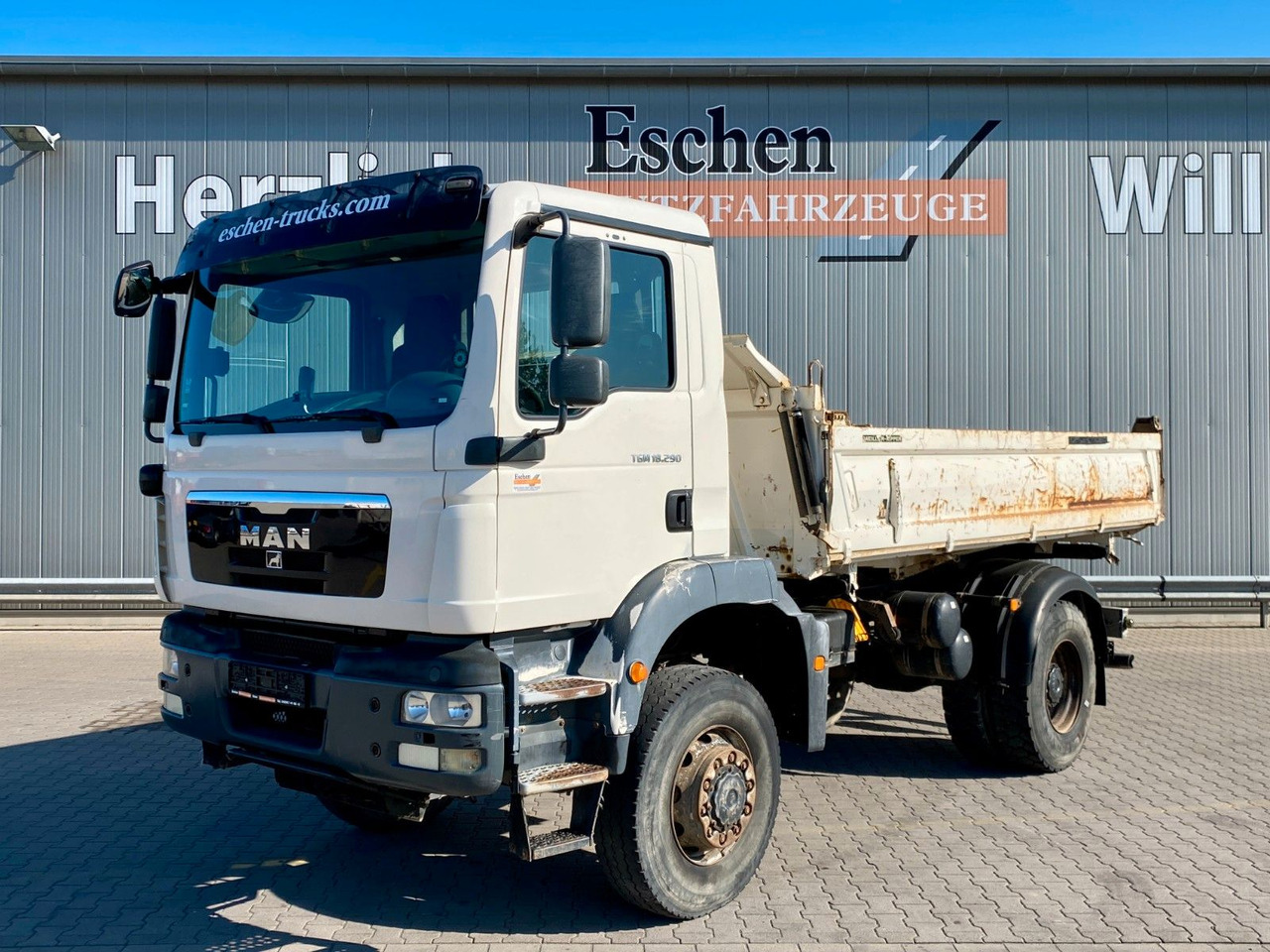 MAN TGM 18.290 4x4 | MEILLER*AHK*Oel*Blatt*1.Hand - Camião basculante: foto 2 MAN TGM 18.290 4x4 | MEILLER*AHK*Oel*Blatt*1.Hand - Camião basculante: foto 2