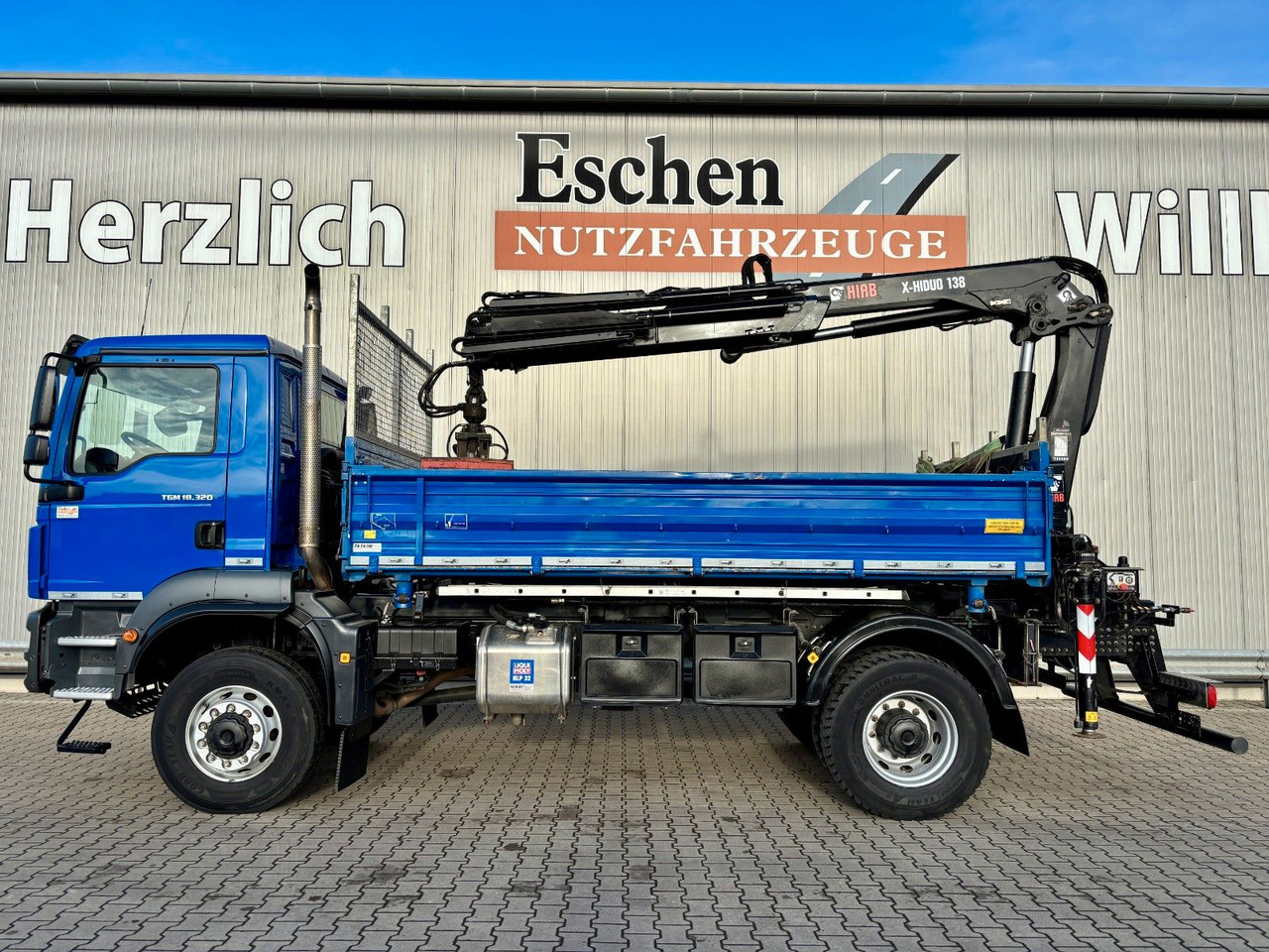 MAN TGM 18.320 4x4 BB | TÜV NEU*HIAB XHIDUO 138*FUNK - Camião basculante, Camião grua: foto 2 MAN TGM 18.320 4x4 BB | TÜV NEU*HIAB XHIDUO 138*FUNK - Camião basculante, Camião grua: foto 2