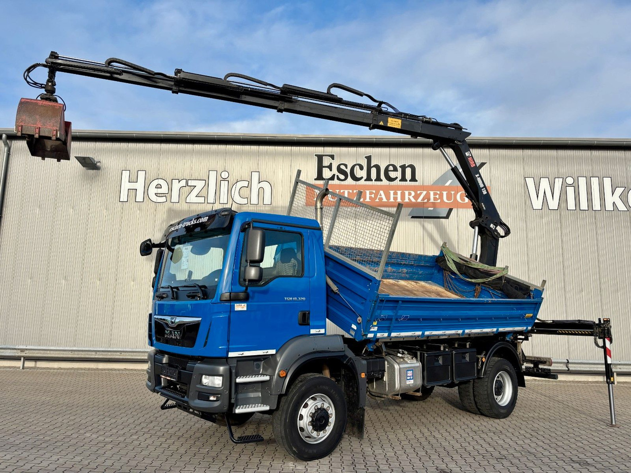 MAN TGM 18.320 4x4 BB | TÜV NEU*HIAB XHIDUO 138*FUNK - Camião basculante, Camião grua: foto 1 MAN TGM 18.320 4x4 BB | TÜV NEU*HIAB XHIDUO 138*FUNK - Camião basculante, Camião grua: foto 1