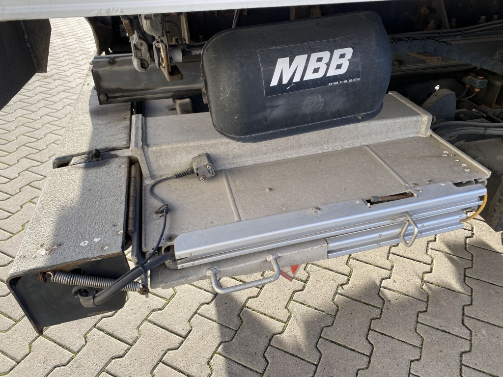 MAN TGX 26.400 6x2-2 LL / MBB-LBW - Camião furgão: foto 3 MAN TGX 26.400 6x2-2 LL / MBB-LBW - Camião furgão: foto 3