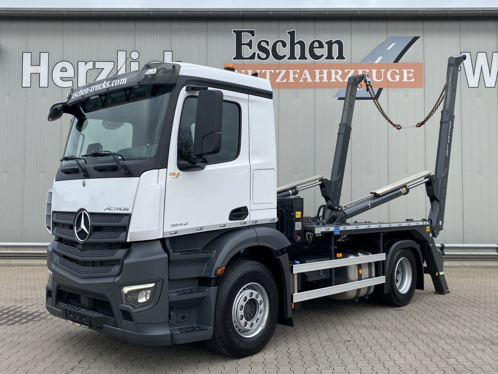 Mercedes-Benz 1842 L Actros - Camião multibenne: foto 1 Mercedes-Benz 1842 L Actros - Camião multibenne: foto 1
