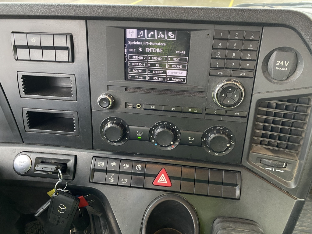 Mercedes-Benz 3540 8x4 Arocs / 9 m³ Intermix-Aufbau - Camião betoneira: foto 3 Mercedes-Benz 3540 8x4 Arocs / 9 m³ Intermix-Aufbau - Camião betoneira: foto 3