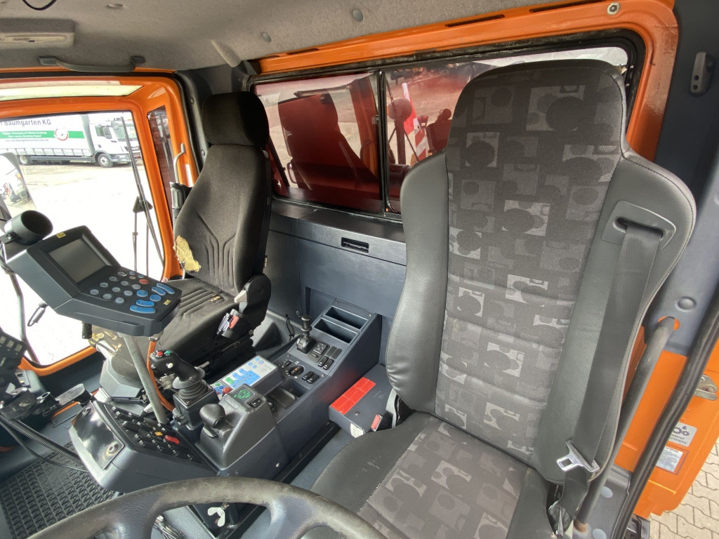 Veículo limpa-neves Mercedes-Benz Unimog U 500 4x4: foto 13
