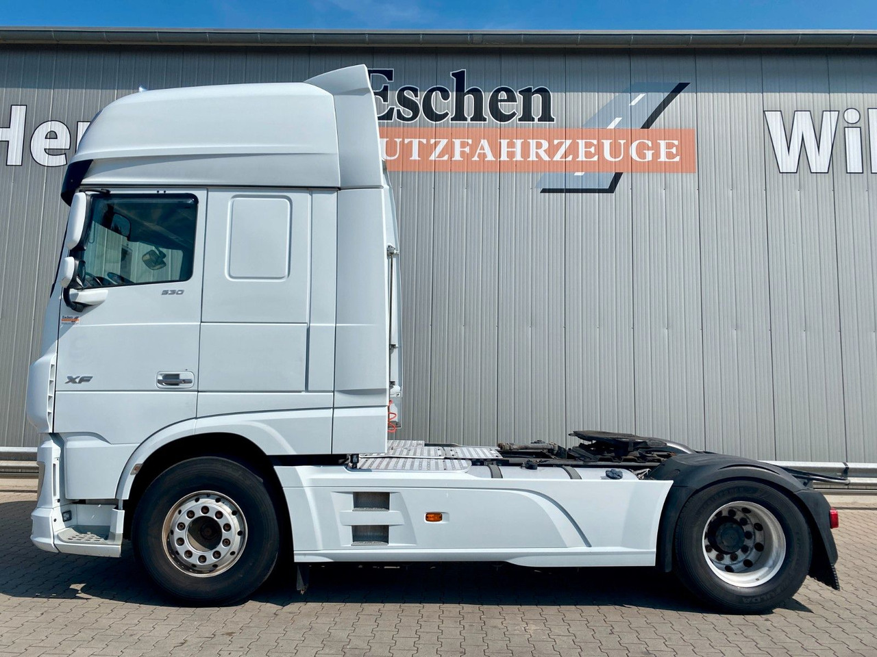 DAF XF 530 Super Space Cab | Hydraulik*Standklima - Tractor: foto 2 DAF XF 530 Super Space Cab | Hydraulik*Standklima - Tractor: foto 2