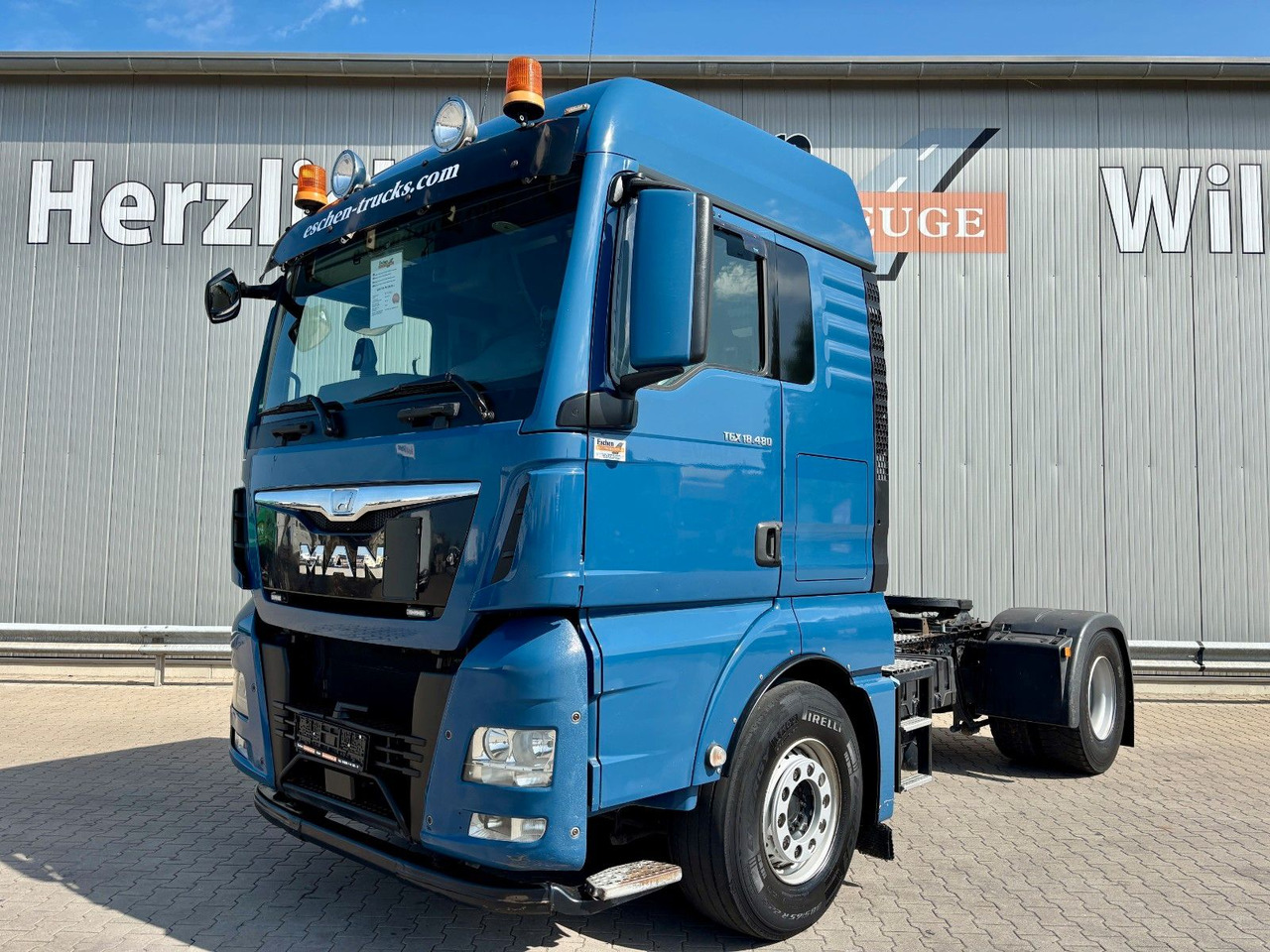 MAN TGX 18.480 BLS | XLX*2x Hydraulik*Intarder*Navi - Tractor: foto 1 MAN TGX 18.480 BLS | XLX*2x Hydraulik*Intarder*Navi - Tractor: foto 1