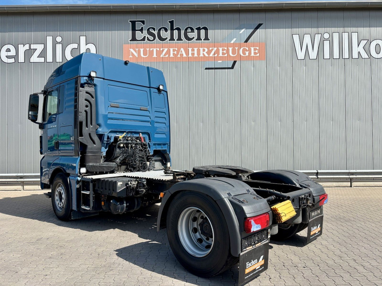 MAN TGX 18.480 BLS | XLX*2x Hydraulik*Intarder*Navi - Tractor: foto 3 MAN TGX 18.480 BLS | XLX*2x Hydraulik*Intarder*Navi - Tractor: foto 3