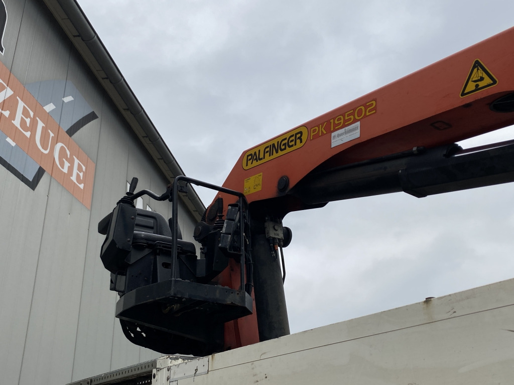 Volvo FM 410 6x2 / Palfinger PK 19502 Faltkran - Camião de caixa aberta/ Plataforma, Camião grua: foto 4 Volvo FM 410 6x2 / Palfinger PK 19502 Faltkran - Camião de caixa aberta/ Plataforma, Camião grua: foto 4