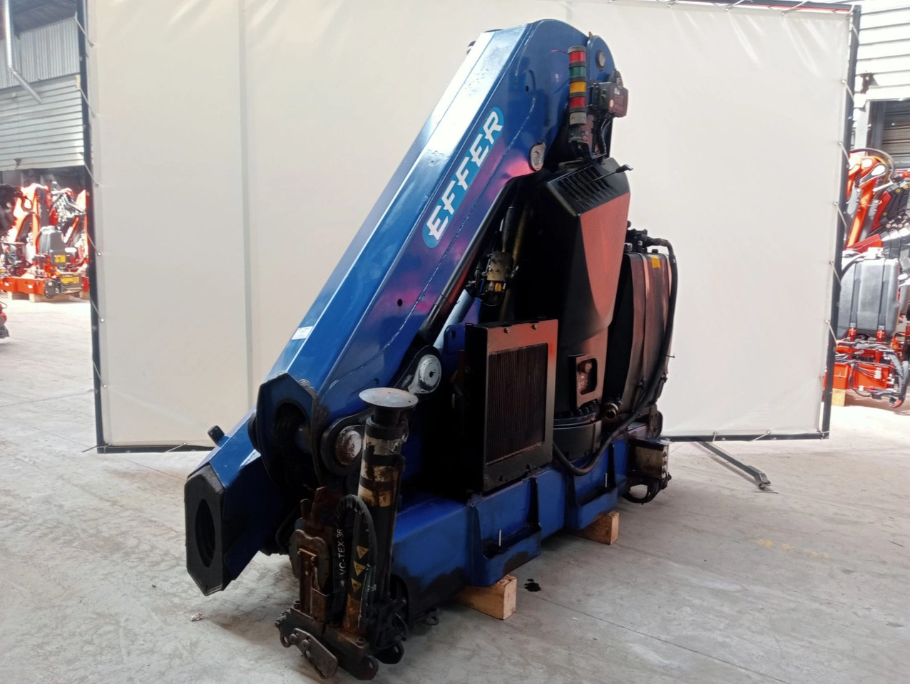 Grúa EFFER 305 5S - Grua para camião para Camião: foto 2 Grúa EFFER 305 5S - Grua para camião para Camião: foto 2