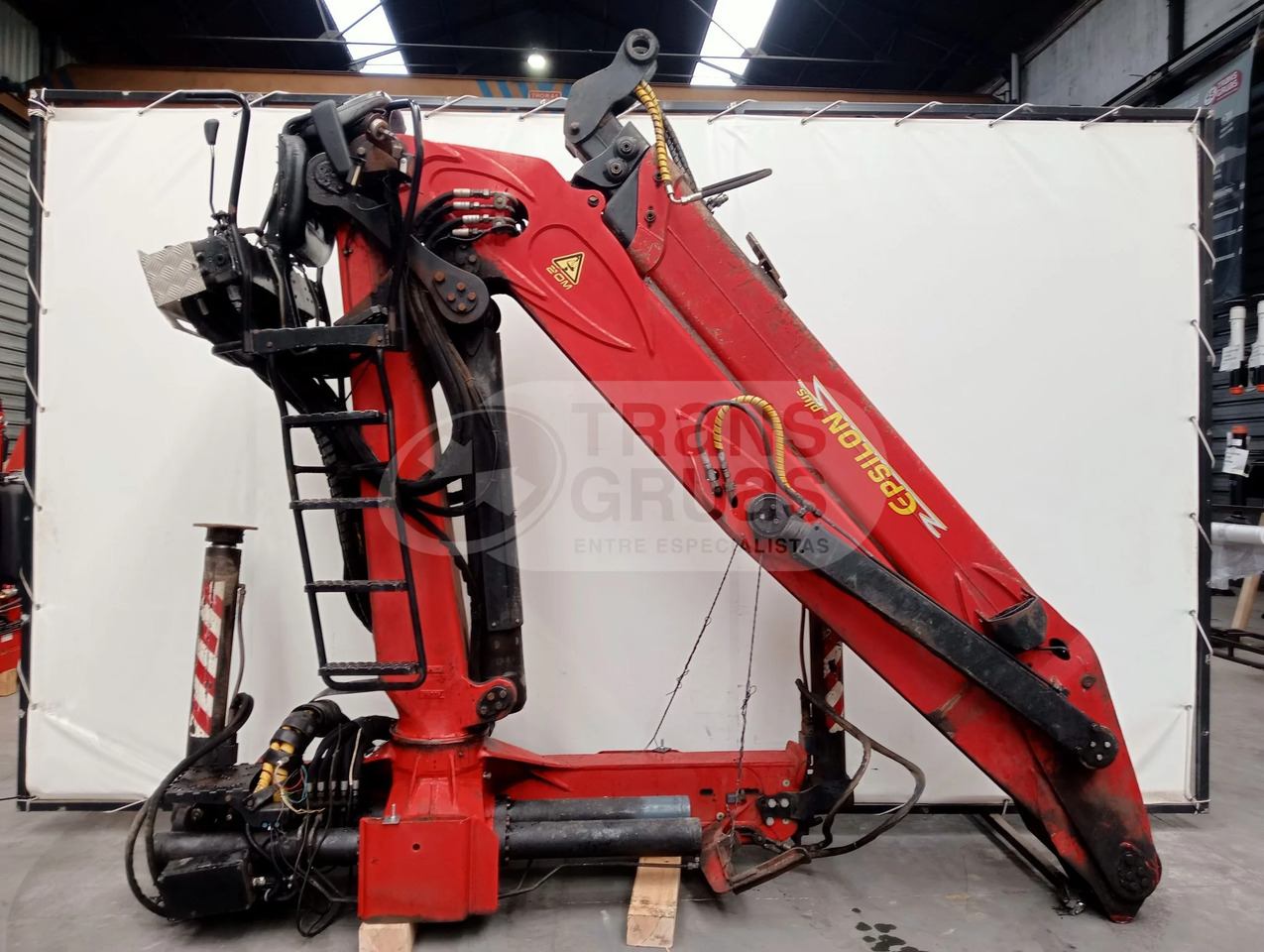 Grúa forestal Epsilon Q170Z96 - Grua para camião para Equipamento florestal: foto 4 Grúa forestal Epsilon Q170Z96 - Grua para camião para Equipamento florestal: foto 4
