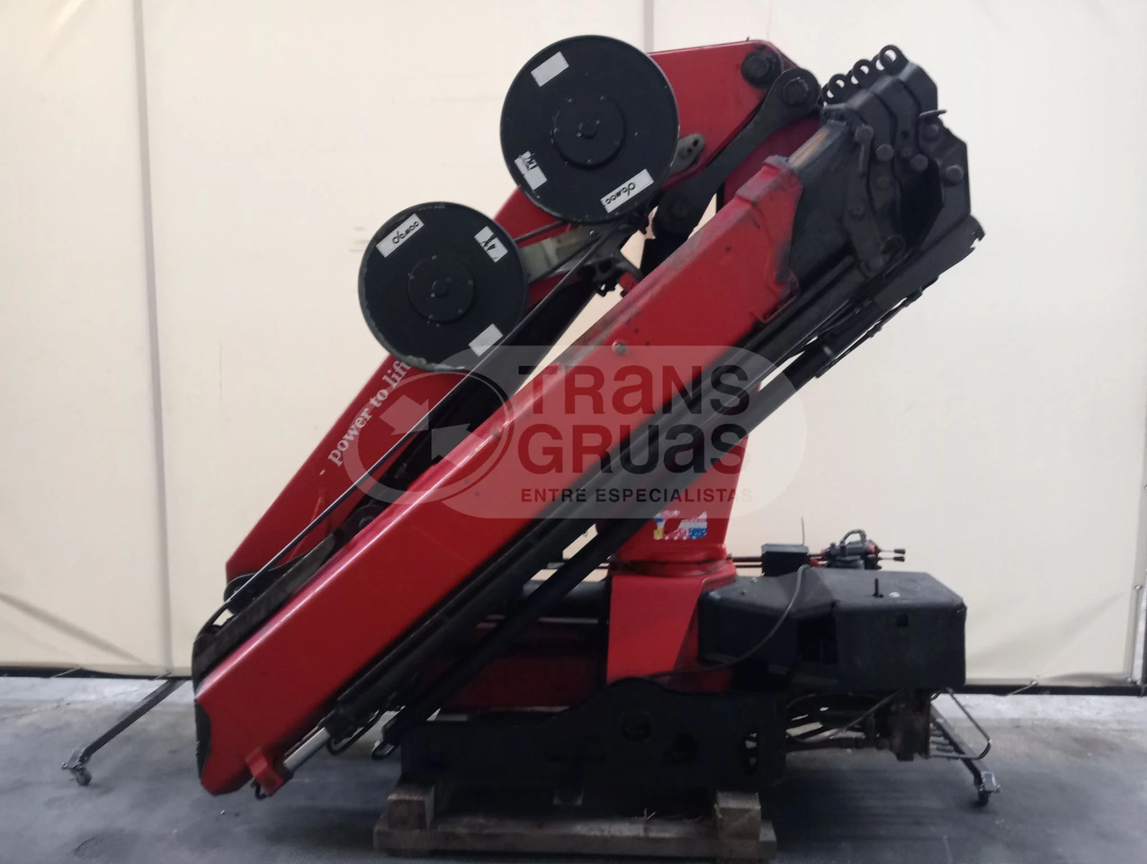 Grúa hidráulica HMF 2120 K4 - Grua para camião: foto 2 Grúa hidráulica HMF 2120 K4 - Grua para camião: foto 2