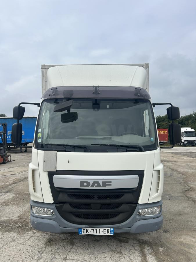 DAF LF 210 - Camião furgão: foto 1 DAF LF 210 - Camião furgão: foto 1