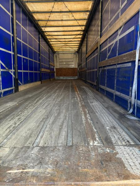 Fruehauf - Semi-reboque de lona: foto 4 Fruehauf - Semi-reboque de lona: foto 4