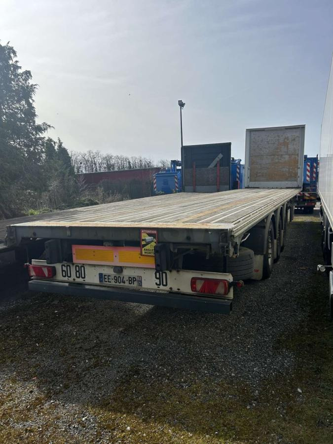 Fruehauf - Semi-reboque plataforma/ Caixa aberta: foto 1 Fruehauf - Semi-reboque plataforma/ Caixa aberta: foto 1