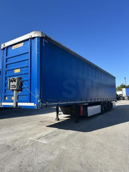 Fruehauf - Semi-reboque de lona: foto 1 Fruehauf - Semi-reboque de lona: foto 1
