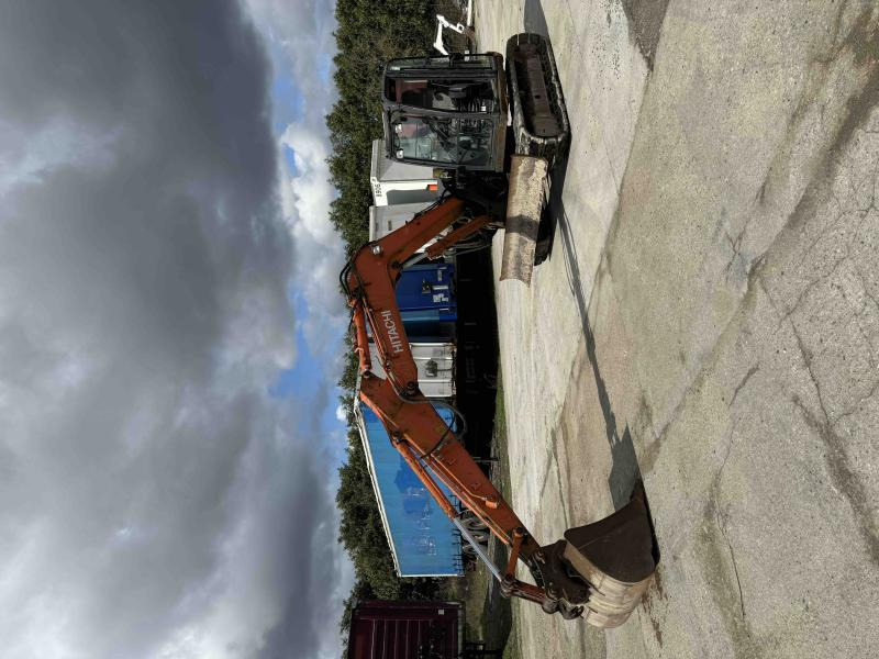 Hitachi ZX85USB-5A - Escavadora de rastos: foto 5 Hitachi ZX85USB-5A - Escavadora de rastos: foto 5