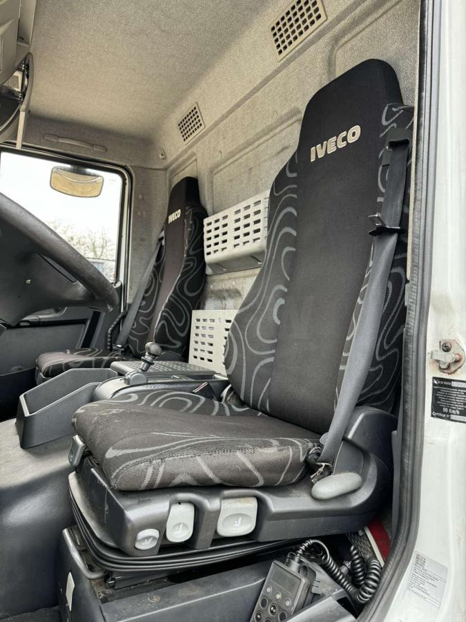 Iveco Eurocargo 160E30 - Camião frigorífico: foto 3 Iveco Eurocargo 160E30 - Camião frigorífico: foto 3