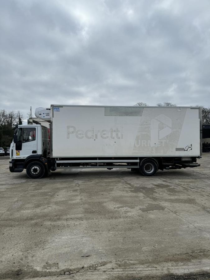 Iveco Eurocargo 160E30 - Camião frigorífico: foto 5 Iveco Eurocargo 160E30 - Camião frigorífico: foto 5