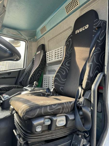 Iveco Eurocargo 160E30 - Camião frigorífico: foto 4 Iveco Eurocargo 160E30 - Camião frigorífico: foto 4