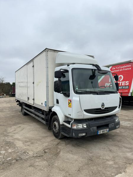 Renault Midlum 180 - Camião furgão: foto 1 Renault Midlum 180 - Camião furgão: foto 1