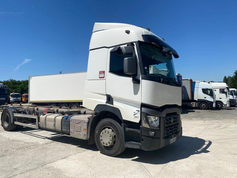 Renault T-Series 460 - Camião transportador de contêineres/ Caixa móvel: foto 3 Renault T-Series 460 - Camião transportador de contêineres/ Caixa móvel: foto 3