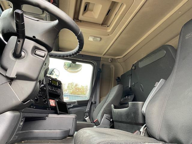 Scania G 410 - Camião frigorífico: foto 4 Scania G 410 - Camião frigorífico: foto 4