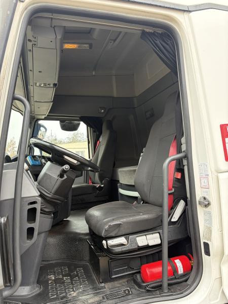 Renault T-Series 460 - Tractor: foto 3 Renault T-Series 460 - Tractor: foto 3