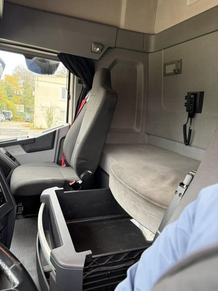 Renault T-Series 460 - Tractor: foto 4 Renault T-Series 460 - Tractor: foto 4