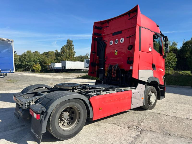 Renault T-Series 480 - Tractor: foto 5 Renault T-Series 480 - Tractor: foto 5