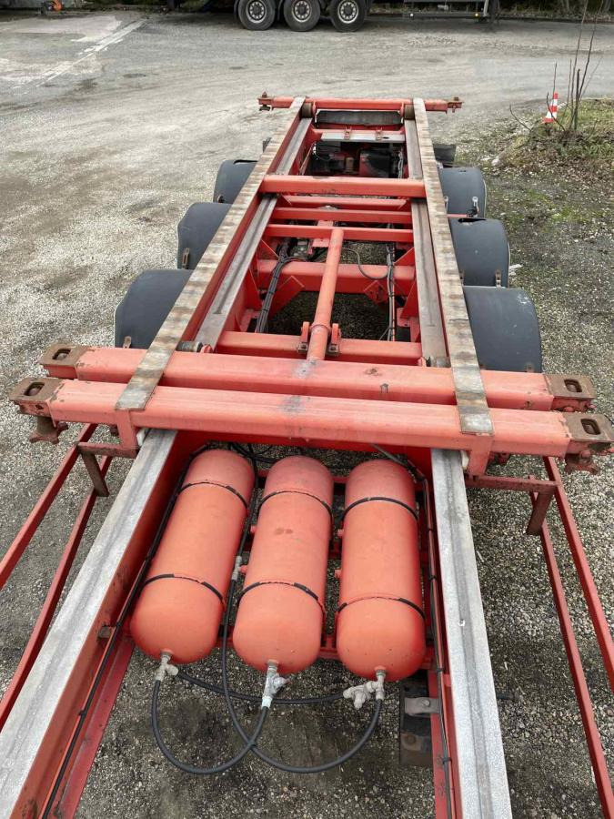 Trouillet - Semi-reboque transportador de contêineres/ Caixa móvel: foto 2 Trouillet - Semi-reboque transportador de contêineres/ Caixa móvel: foto 2