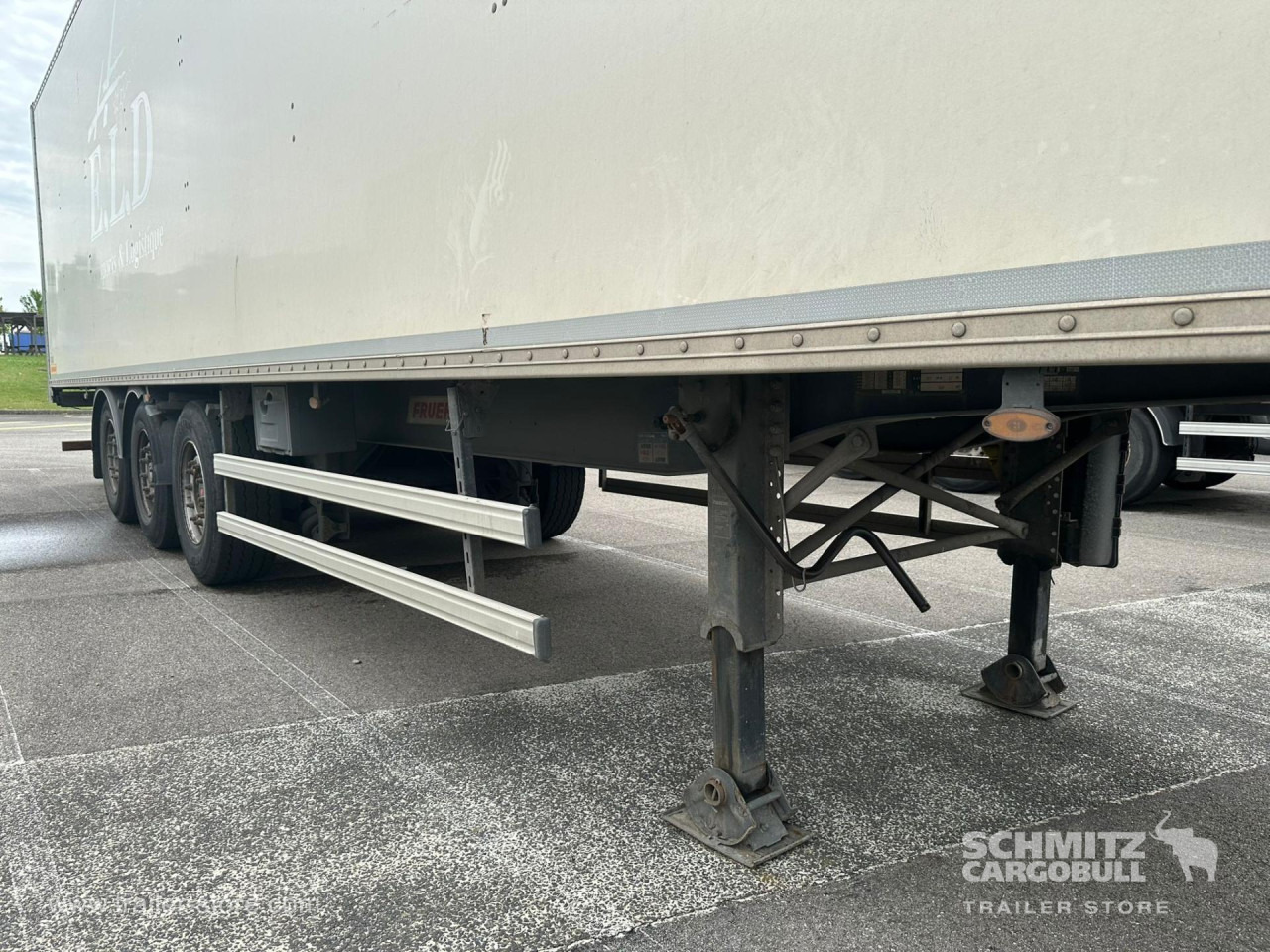 FRUEHAUF Dryfreight Standard - Semi-reboque furgão: foto 2 FRUEHAUF Dryfreight Standard - Semi-reboque furgão: foto 2