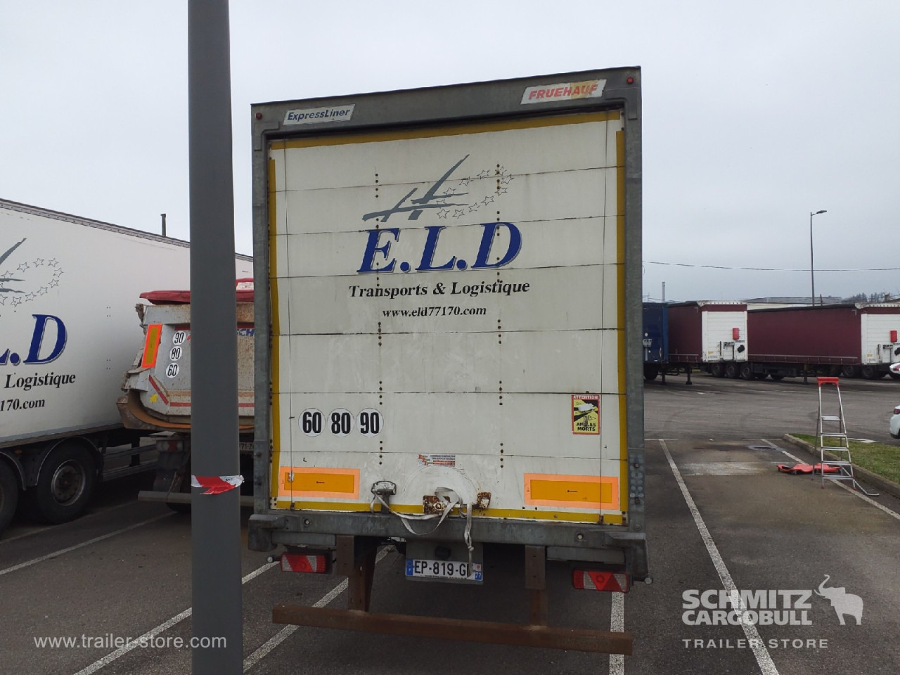 Semi-reboque furgão FRUEHAUF Dryfreight Standard Roller shutter door: foto 6