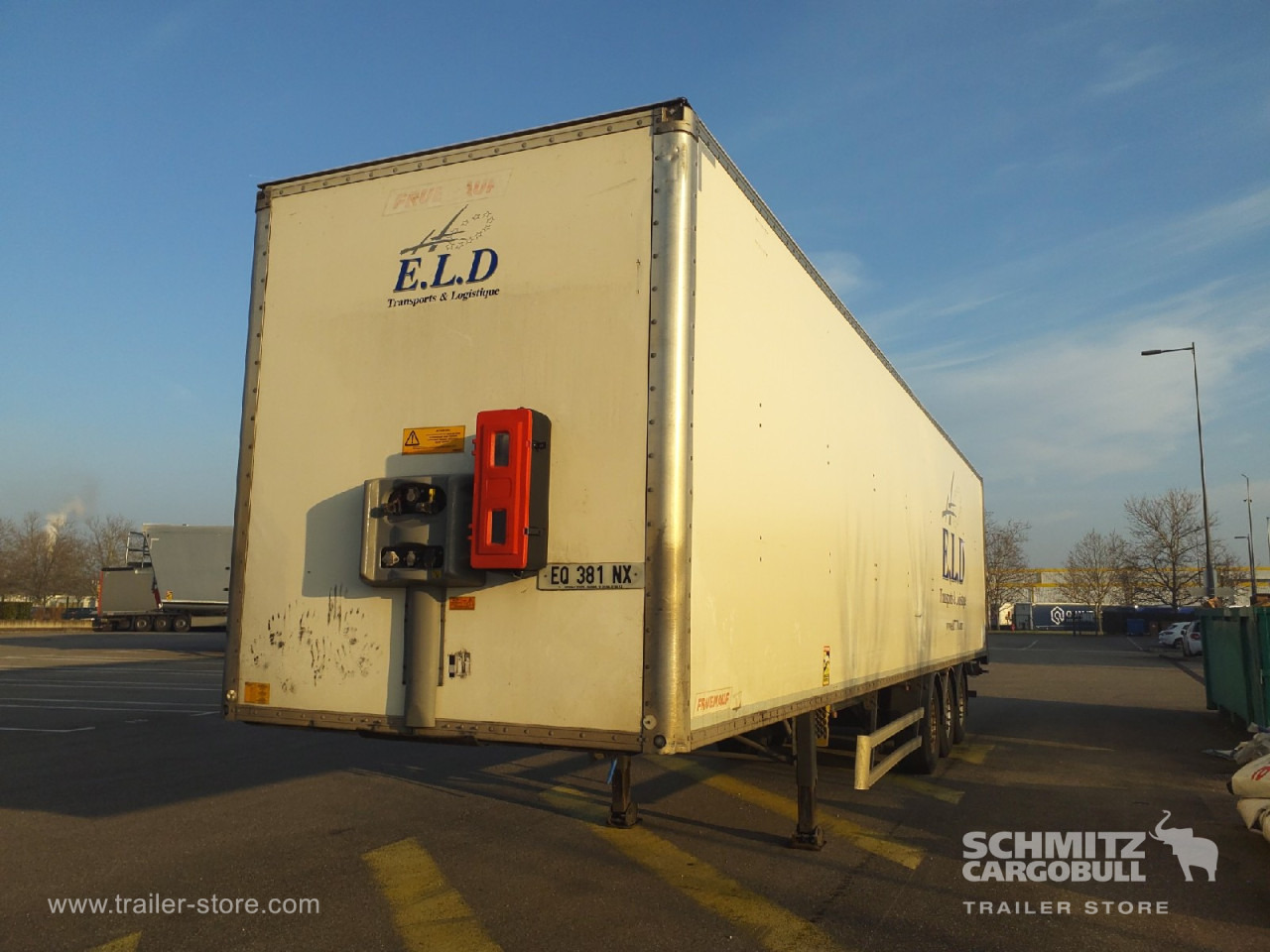 FRUEHAUF Dryfreight Standard Roller shutter door - Semi-reboque furgão: foto 4 FRUEHAUF Dryfreight Standard Roller shutter door - Semi-reboque furgão: foto 4