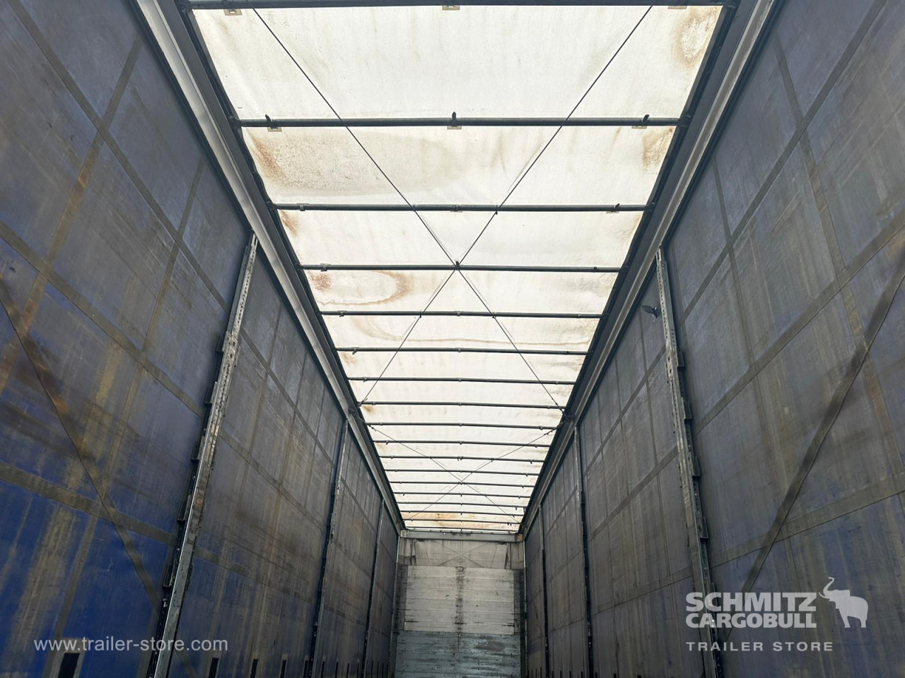 SCHMITZ Curtainsider Mega - Semi-reboque de lona: foto 5 SCHMITZ Curtainsider Mega - Semi-reboque de lona: foto 5