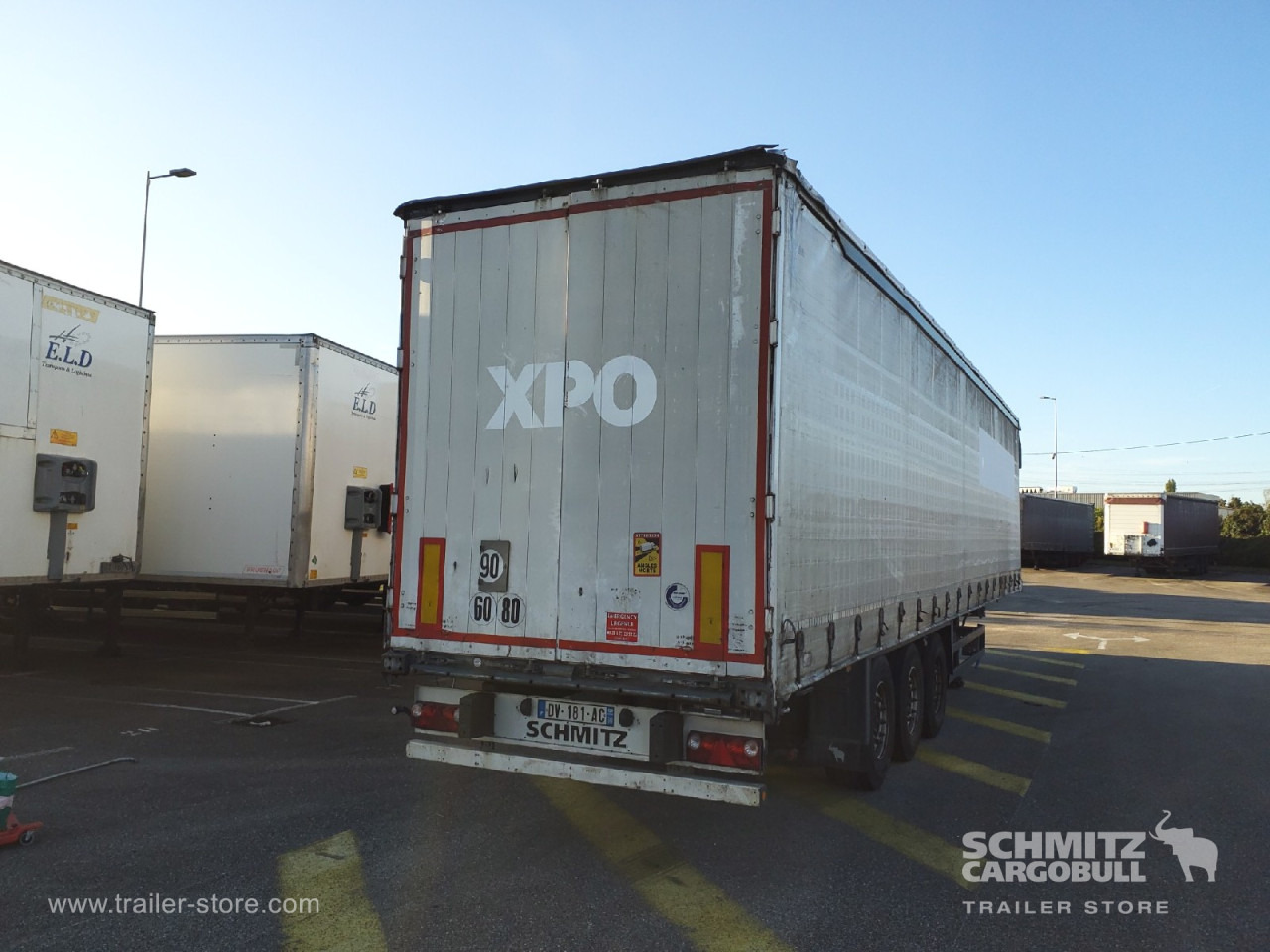Semi-reboque de lona SCHMITZ Curtainsider Standard: foto 6 Semi-reboque de lona SCHMITZ Curtainsider Standard: foto 6