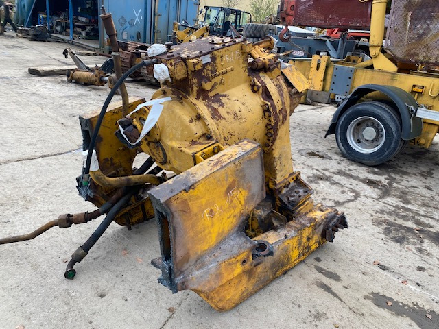 CAT 3P-3057 / 3P-9094 / CAT 988 B - 50W3275 - Caixa de velocidade para Máquina de construção: foto 3 CAT 3P-3057 / 3P-9094 / CAT 988 B - 50W3275 - Caixa de velocidade para Máquina de construção: foto 3