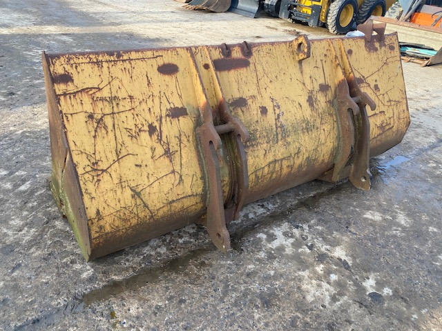 Case 580 - Balde carregador: foto 4 Case 580 - Balde carregador: foto 4