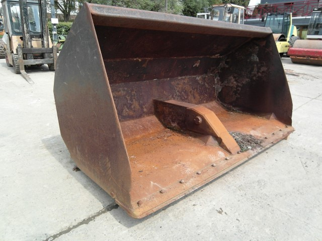 Case - Balde carregador: foto 2 Case - Balde carregador: foto 2