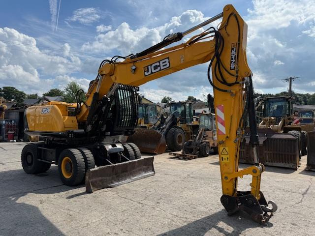 JCB JS 175 W+ - Escavadeira de rodas: foto 2 JCB JS 175 W+ - Escavadeira de rodas: foto 2