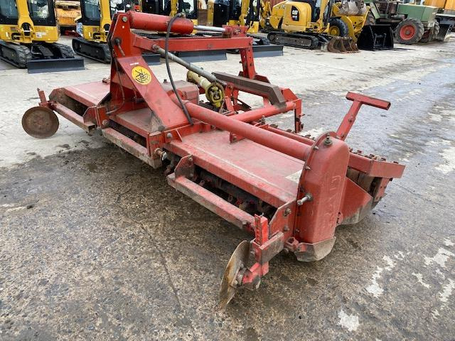 Rau RE 30 - Maquina para lavrar a terra: foto 1 Rau RE 30 - Maquina para lavrar a terra: foto 1