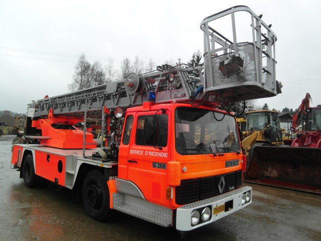 Renault G 260 - Carro de bombeiro: foto 2 Renault G 260 - Carro de bombeiro: foto 2