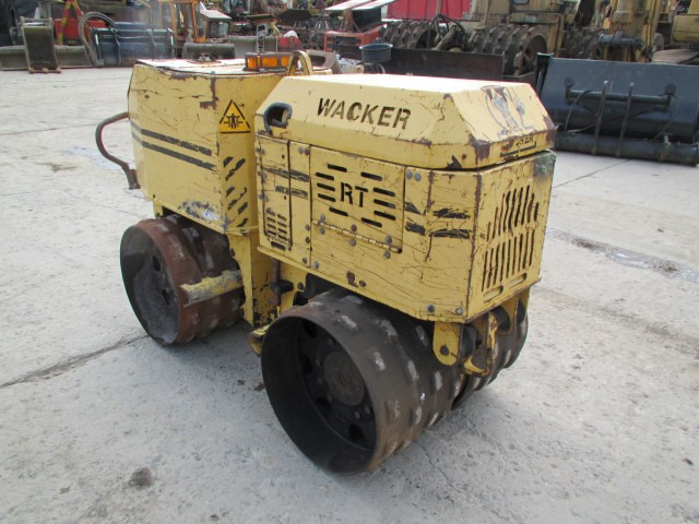 Wacker RT 820 H - Compactador pequeno de asfalto: foto 2 Wacker RT 820 H - Compactador pequeno de asfalto: foto 2
