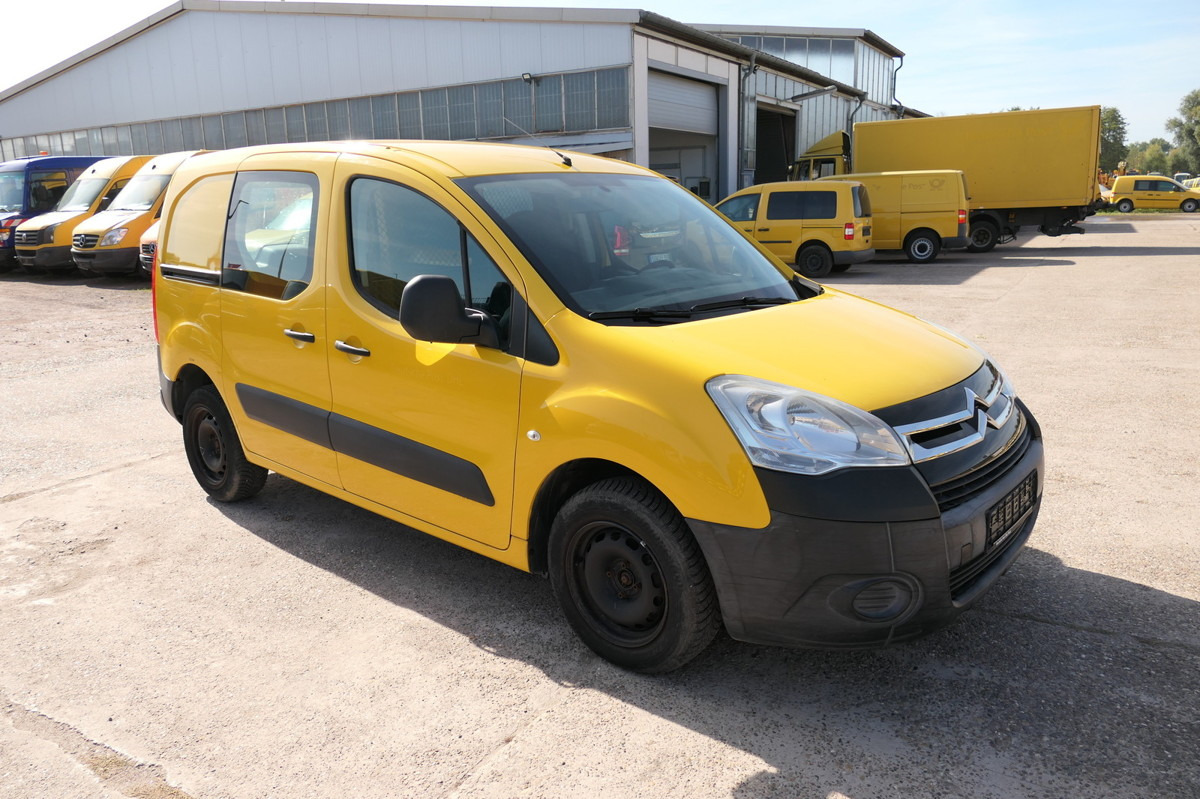 CITROEN Berlingo 16V HDI Niveau B L1 CoC PARKTRONIK 2xSC - Furgão compacto: foto 2 CITROEN Berlingo 16V HDI Niveau B L1 CoC PARKTRONIK 2xSC - Furgão compacto: foto 2