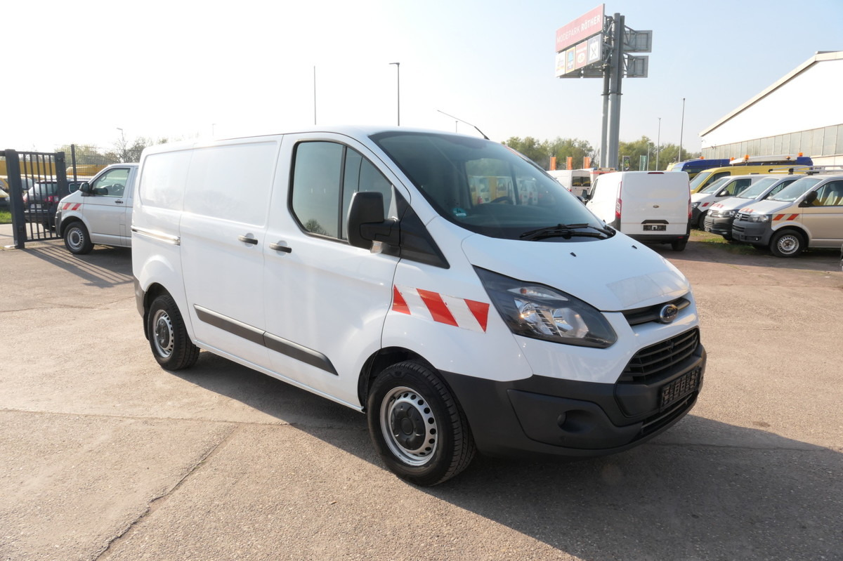 FORD Transit Custom 290 2.0 TDCi KLIMA TEMPOMAT AHK W - Furgão compacto: foto 3 FORD Transit Custom 290 2.0 TDCi KLIMA TEMPOMAT AHK W - Furgão compacto: foto 3