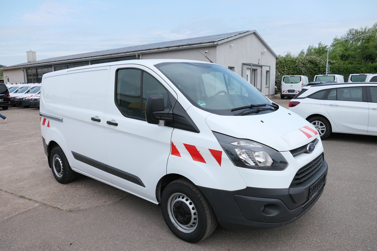 FORD Transit Custom 290 2.0 TDCi KLIMA WERKSTATTEINBA - Furgão compacto: foto 2 FORD Transit Custom 290 2.0 TDCi KLIMA WERKSTATTEINBA - Furgão compacto: foto 2