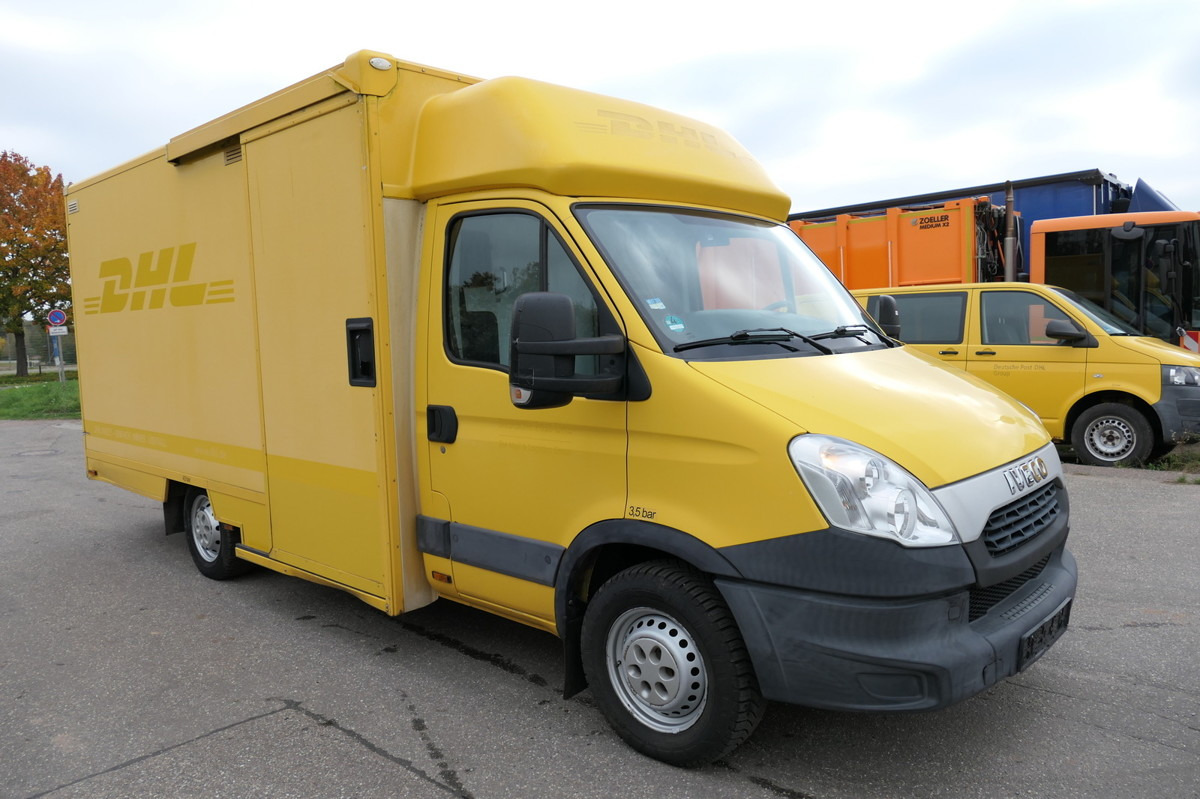 IVECO Daily 35 S11 C30C AUTOMATIK KAMERA MAXI KAMERA R - Carrinha de contentor: foto 2 IVECO Daily 35 S11 C30C AUTOMATIK KAMERA MAXI KAMERA R - Carrinha de contentor: foto 2