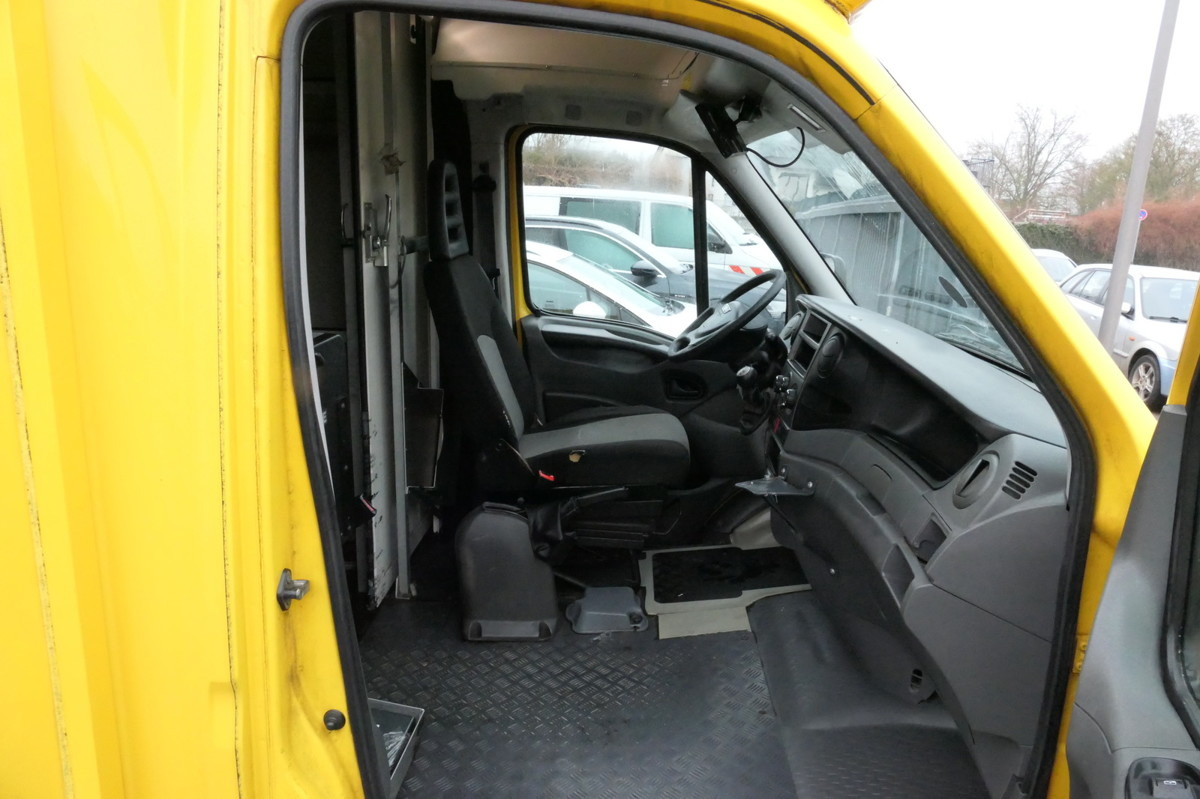 IVECO Daily 35 S11 C30C AUTOMATIK KAMERA MAXI KAMERA R - Carrinha de contentor: foto 5 IVECO Daily 35 S11 C30C AUTOMATIK KAMERA MAXI KAMERA R - Carrinha de contentor: foto 5